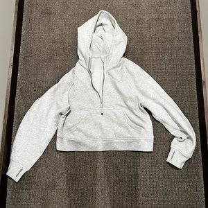 Grey lululemon scuba half zip